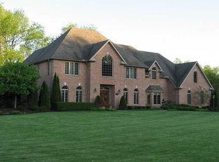 300 River Run Rd, New Wilmington, PA 16142