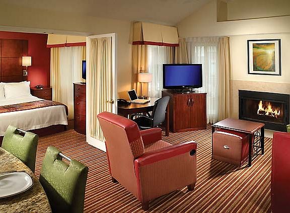 One-Bedroom Suite
