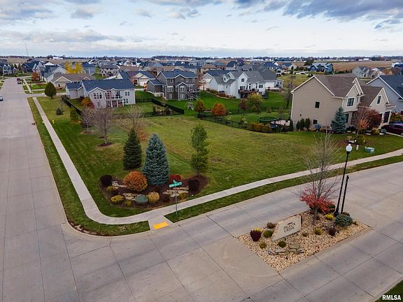 3rd image of 5856 Settlers Pointe Cir