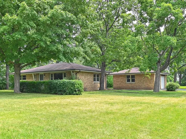 7388 South 46th STREET, Franklin, WI 53132