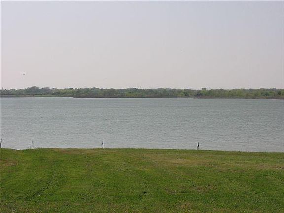 2nd image of 7238 Water S Edge Dr