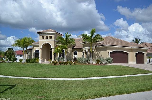 1st image of 1600 Begonia Ct