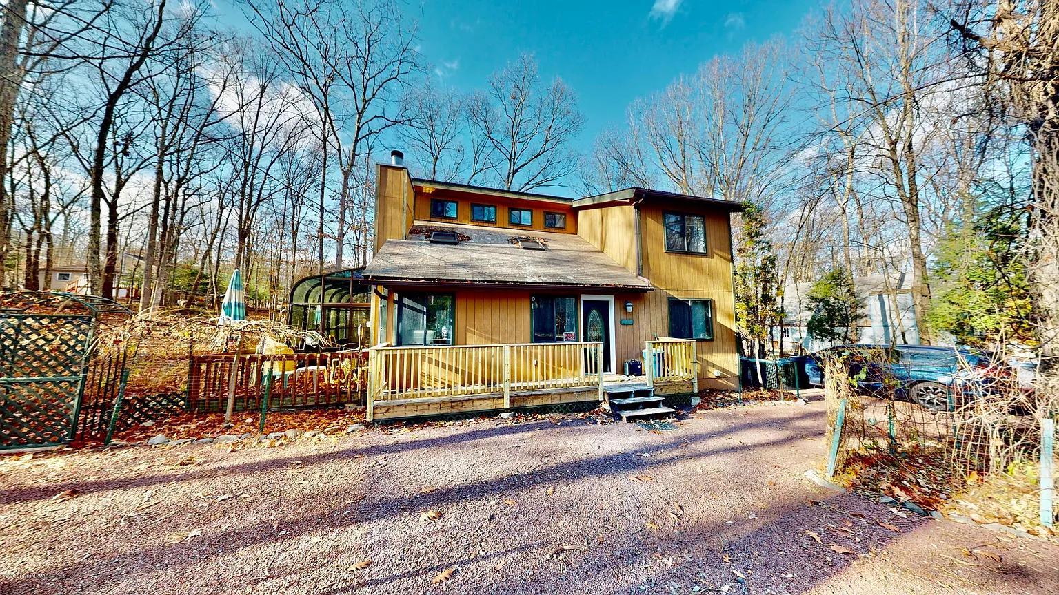 2318 Burntwood Dr photo 1