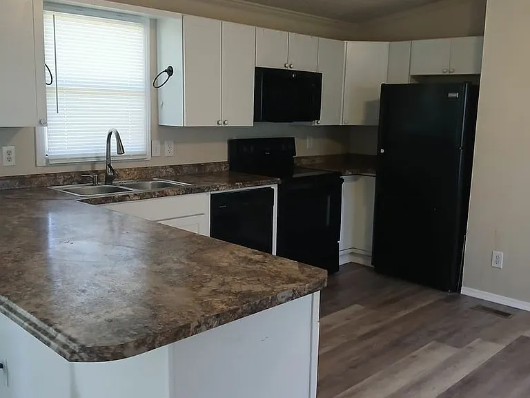17519 S Rocky Top Ln #9 — Photo 3