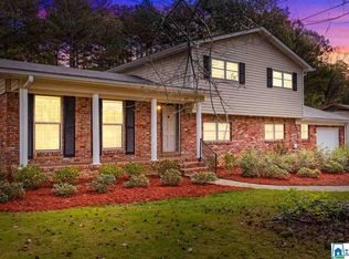 709 Peterson Dr, Gardendale, AL 35071