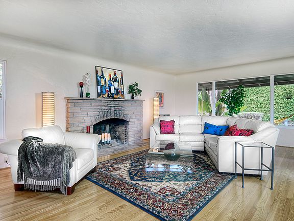 5th image of 16160 Alum Rock Ave