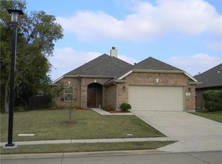 901 Villa Paloma Blvd, Little Elm, TX 75068