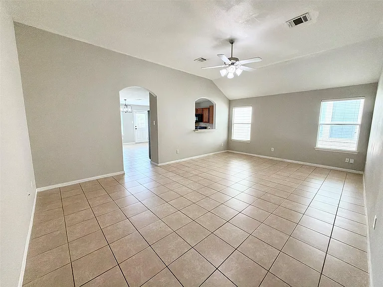 19538 Plantation Cove Ln — Photo 7