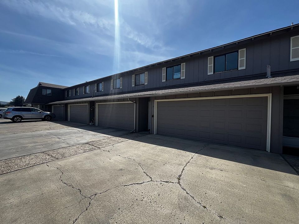 1st image of 701 S 38th Ave APT 15