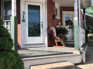318 Main St, Stockertown, PA 18083