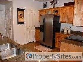 3rd image of 4839 Victorine St