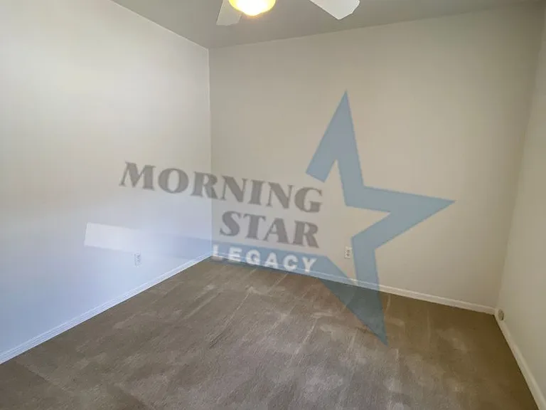 703 City View Dr — Photo 32