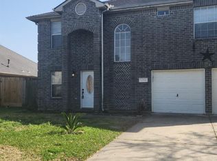 10914 Spruce Dr N, La Porte, TX 77571