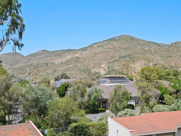 6876 Caminito Montanoso Unit 25, San Diego, CA 92119