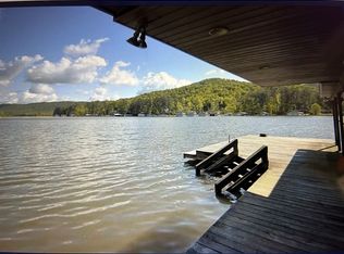 670 Honeycomb Rd, Grant, AL 35747