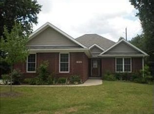 2808 Goose Creek Rd, Louisville, KY 40242