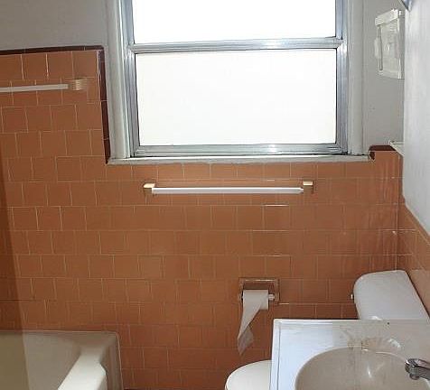 5th image of 629 Novak Dr