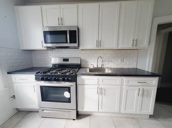 127 Corbin Avenue image 1 of 4