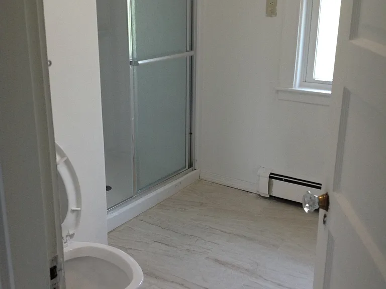 6-8 2nd St #2 — Photo 20