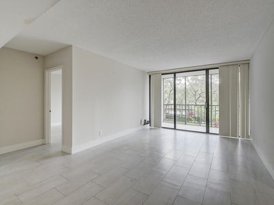 7786 Lakeside Boulevard #623, Boca Raton, FL, 33434
