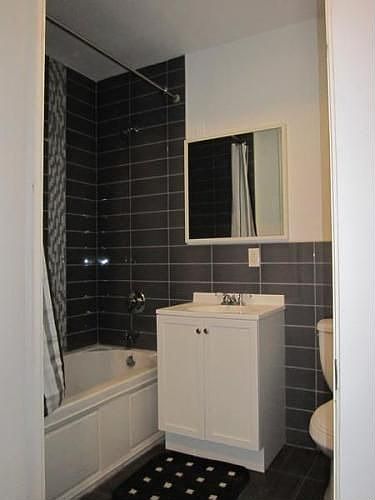 2nd image of 700 Bedford Ave
