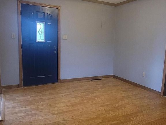 3rd image of C 1400th Ave