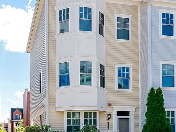 2nd image of 717 Annie Rose Ave