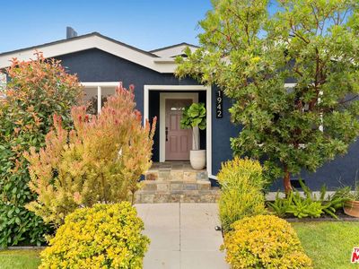 1942 W 74th St, Los Angeles, CA, 90047
