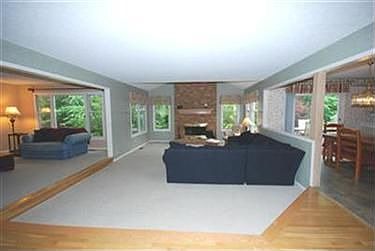 3rd image of 6575 Ashton Ln