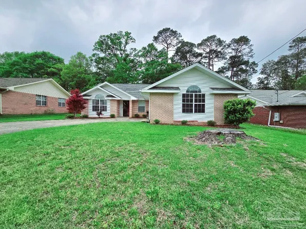 9755 Bobwhite Way, Pensacola, FL 32514