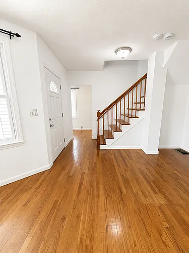196 Cross St Photo 1