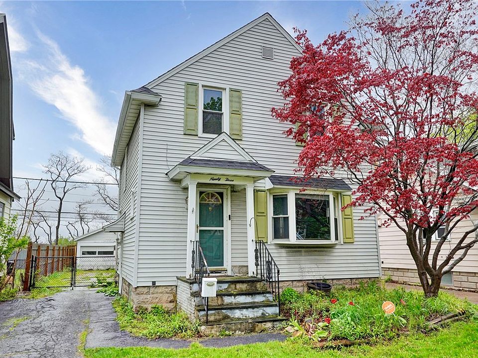 1st image of 93 Kingsboro Rd