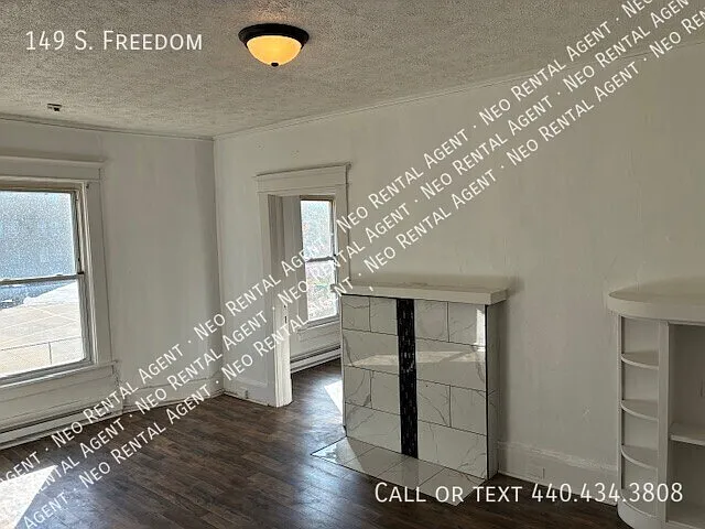 Building Photo - 149 S Freedom Ave
