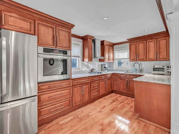 stamford-connecticut-177187067 picture