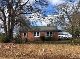 1468 Hillcrest Ave, Lancaster, SC 29720