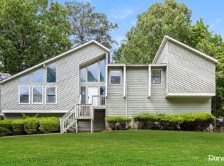 6569 Oakwood Dr, Douglasville, GA 30135