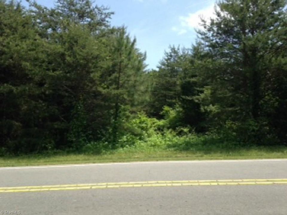 2nd image of 2502 State Highway 65