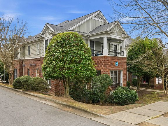 3rd image of 703 Copperline Dr Unit 201