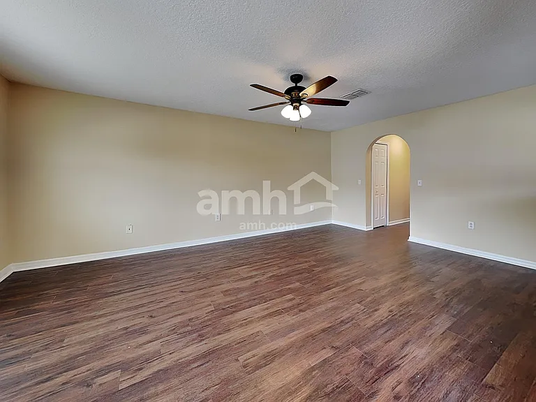1051 Brenton Leaf Dr — Photo 7