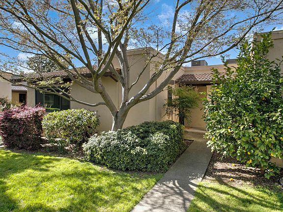 2nd image of 187 La Mancha Drive