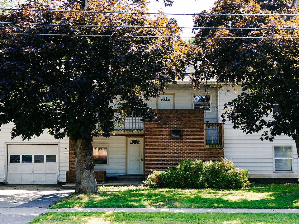 1st image of 436 Russell Rd
