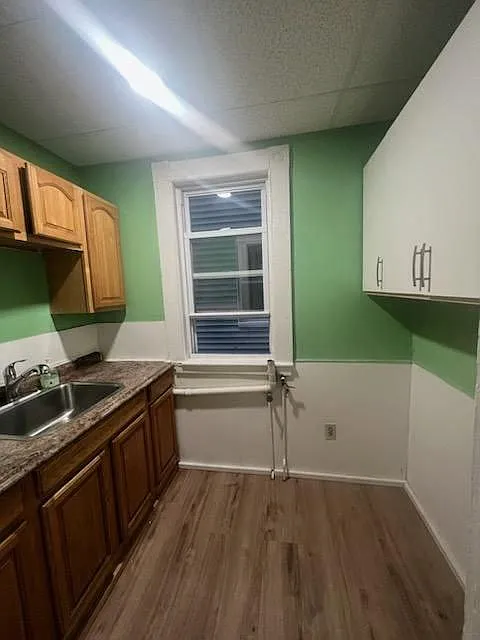 3 bed, 1450 sqft, $2,450 — Photo 3