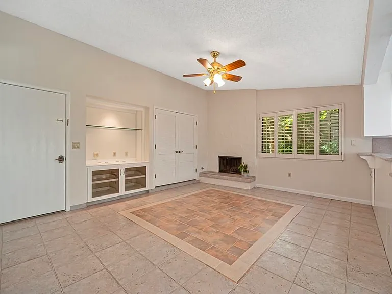 1545 Wimbledon Dr — Photo 29