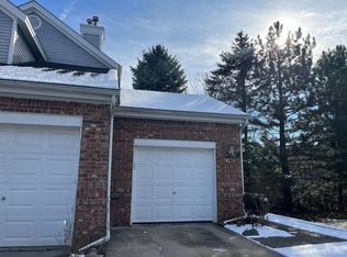 4302 Pine Ridge Ct, Ann Arbor, MI 48105