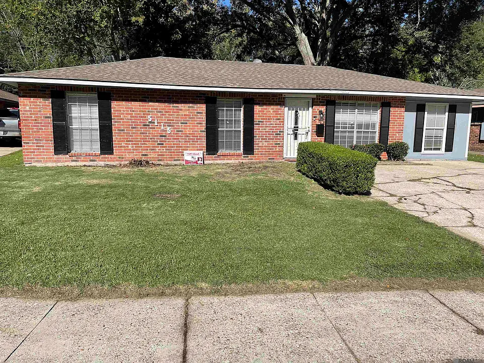 5115 Woodlawn Ave