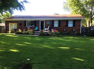 110 E Railroad St, Stanton, KY 40380