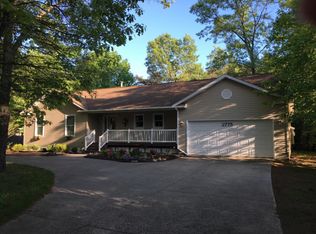 2775 Pontaluna Rd, Fruitport, MI 49415