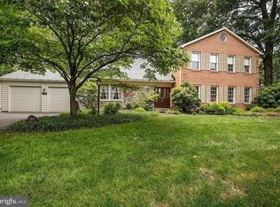 1509 Snughill Ct, Vienna, VA 22182