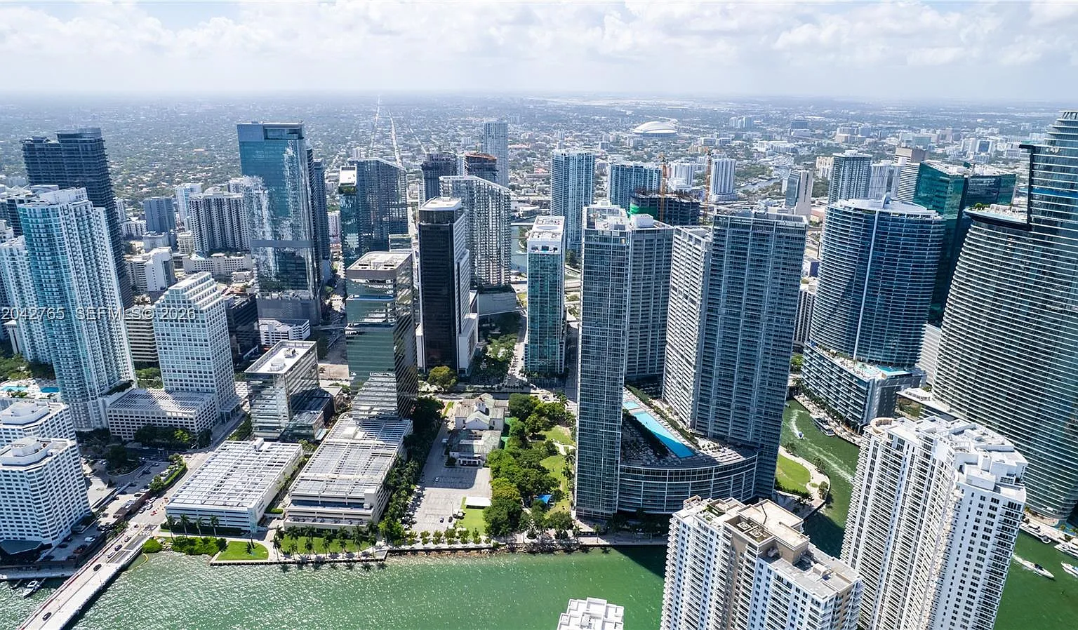 Icon Brickell No Two — Photo 1