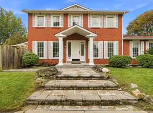 18 Dolan Gate, Toronto, ON M2J 2N1